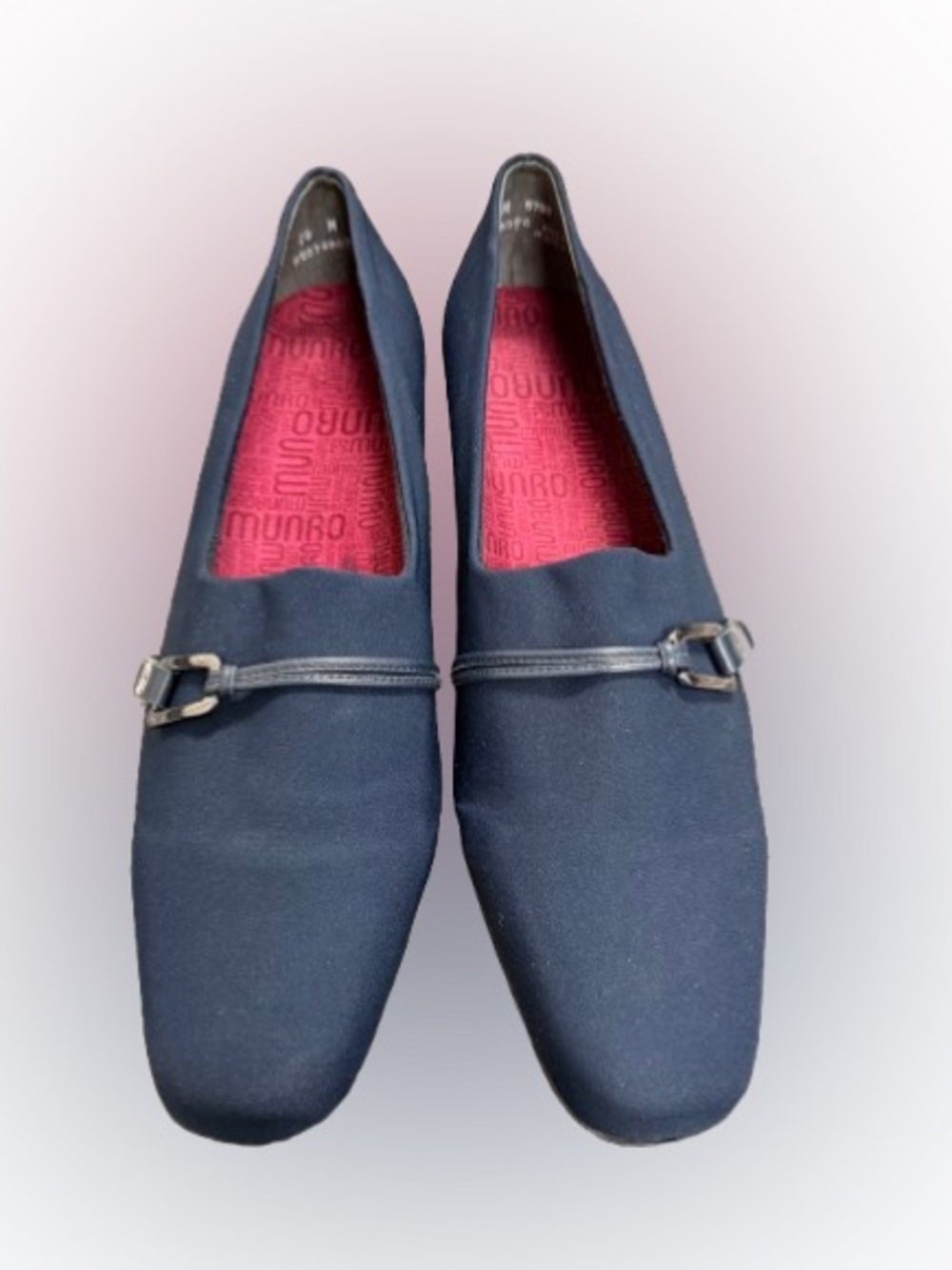 Munro Cindi II Navy Comfort Pumps Size 14 Square Toe Low Heel Career Shoes